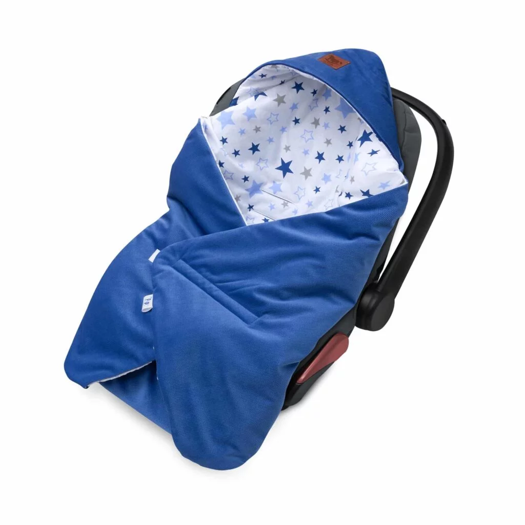 kocyk-otulacz-do-fotelika-samochodowego-dla-niemowlat-pepi-milky-way-1024×1024