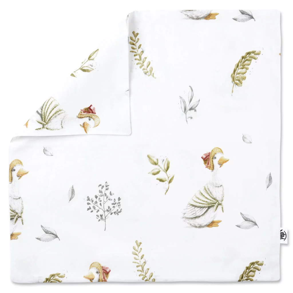 poszewka-na-poduszke-40×40-pepi-lady-goose-1024×1024