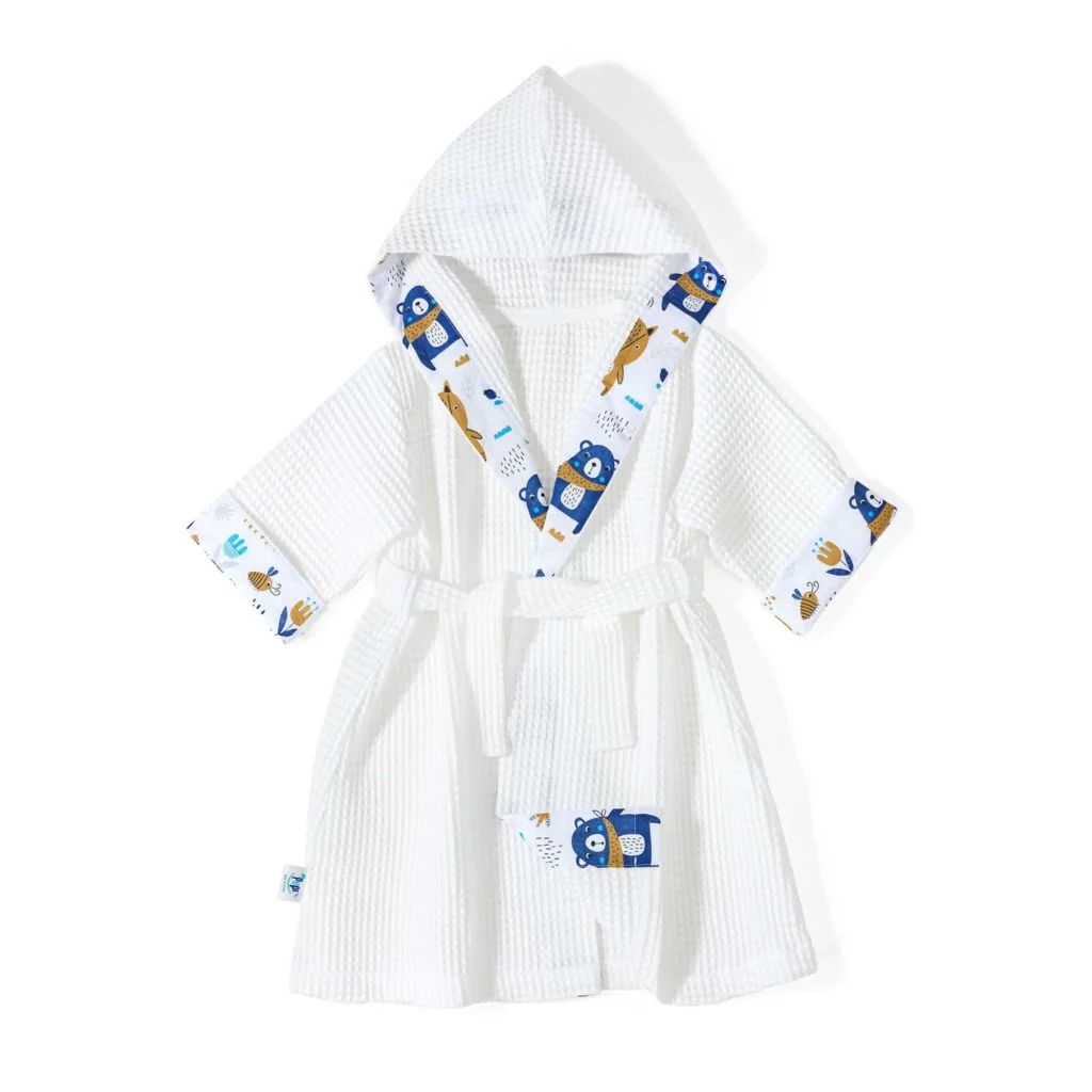 szlafrok-dla-dzieci-wafel-blue-bear-pepi-ivory-1024x1024