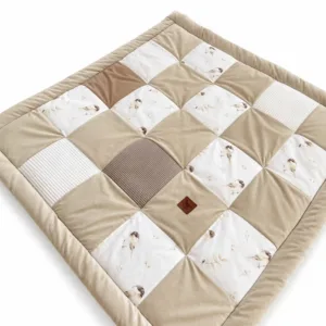 Dětská hrací podložka Patchwork 115 × 115 cm – měkká podložka pro hraní a odpočinek Lovely Bird