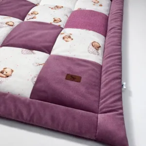 Dětská hrací podložka Patchwork 115 × 115 cm – měkká podložka pro hraní a odpočinek Sleeping Teddy Bear